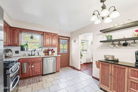 Tiny photo for 4605 Charlesgate Road, Sylvania, OH 43560 (MLS # 10000690)