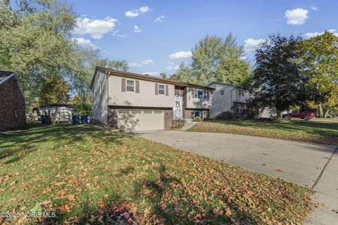 Tiny photo for 4605 Charlesgate Road, Sylvania, OH 43560 (MLS # 10000690)