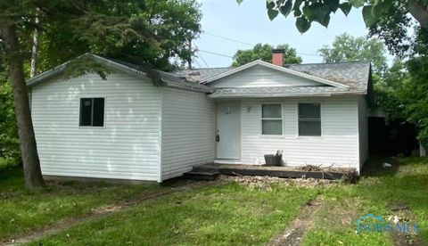 Homes For Sale - 560 Williamsville Avenue<br/> Lucas County, Toledo, OH 43609