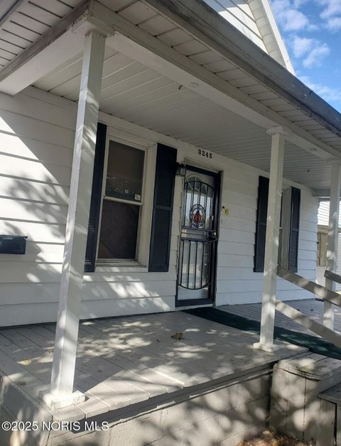 Tiny photo for 3245 Elm Street, Toledo, OH 43608 (MLS # 10000613)