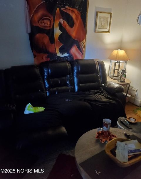 Tiny photo for 3245 Elm Street, Toledo, OH 43608 (MLS # 10000613)