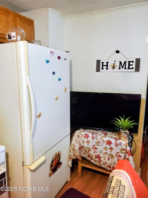 Tiny photo for 3245 Elm Street, Toledo, OH 43608 (MLS # 10000613)