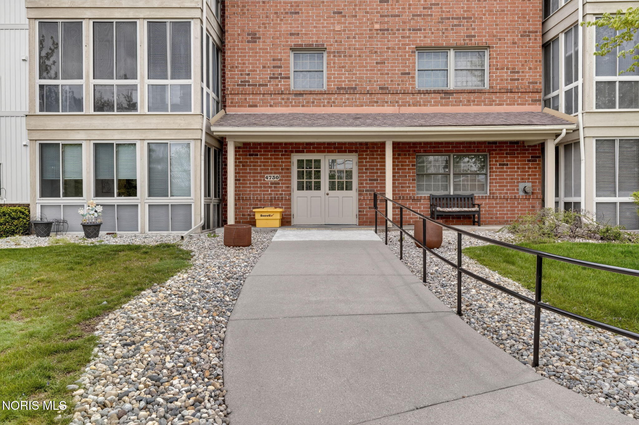 4730 Glendale Avenue Apt 305