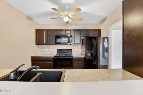 Tiny photo for 4730 Glendale Avenue #Apt 305, Toledo, OH 43614 (MLS # 10007077)
