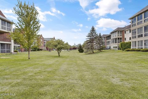 Tiny photo for 4730 Glendale Avenue #Apt 305, Toledo, OH 43614 (MLS # 10007077)