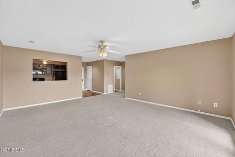 Tiny photo for 4730 Glendale Avenue #Apt 305, Toledo, OH 43614 (MLS # 10007077)
