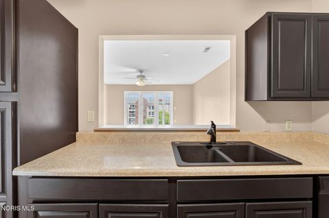 Tiny photo for 4730 Glendale Avenue #Apt 305, Toledo, OH 43614 (MLS # 10007077)