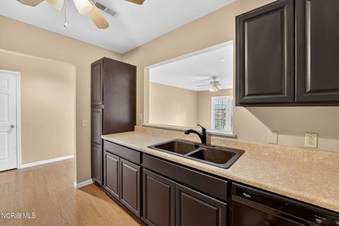 Tiny photo for 4730 Glendale Avenue #Apt 305, Toledo, OH 43614 (MLS # 10007077)