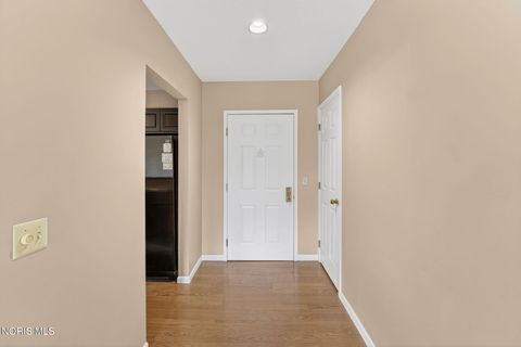 Tiny photo for 4730 Glendale Avenue #Apt 305, Toledo, OH 43614 (MLS # 10007077)