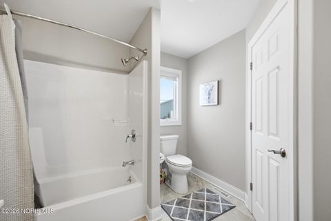 Tiny photo for 1506 Bristow Court, Defiance, OH 43512 (MLS # 10003738)