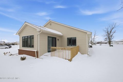 Tiny photo for 1506 Bristow Court, Defiance, OH 43512 (MLS # 10003738)