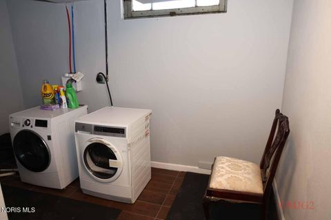 Tiny photo for 3003 Collingwood Boulevard, Toledo, OH 43610 (MLS # 10004748)