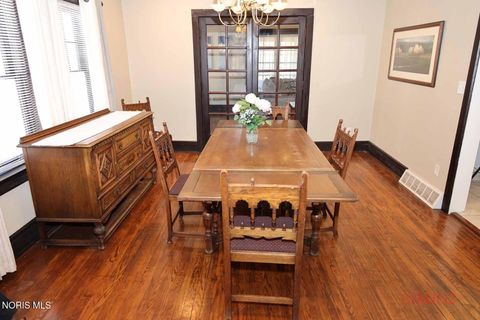 Tiny photo for 3003 Collingwood Boulevard, Toledo, OH 43610 (MLS # 10004748)