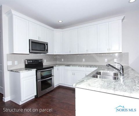 Tiny photo for 6332 Brint Road, Sylvania, OH 43560 (MLS # 10002726)