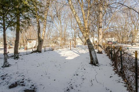 Tiny photo for 936 Orchard Street, Toledo, OH 43609 (MLS # 10003457)