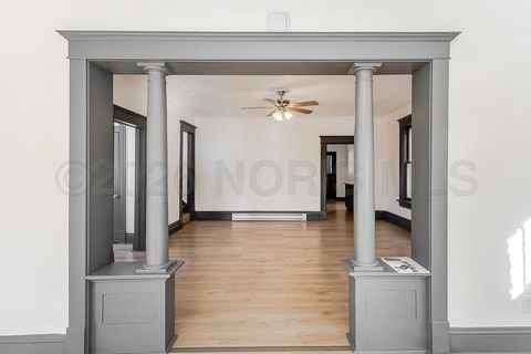 Tiny photo for 936 Orchard Street, Toledo, OH 43609 (MLS # 10003457)