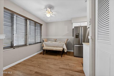 Tiny photo for 4 Meadowbrook Drive, Perrysburg, OH 43551 (MLS # 10005111)