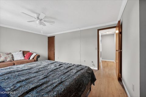 Tiny photo for 4 Meadowbrook Drive, Perrysburg, OH 43551 (MLS # 10005111)