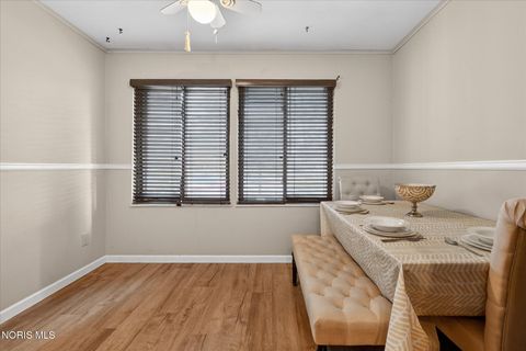 Tiny photo for 4 Meadowbrook Drive, Perrysburg, OH 43551 (MLS # 10005111)