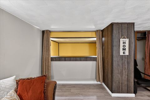 Tiny photo for 4 Meadowbrook Drive, Perrysburg, OH 43551 (MLS # 10005111)