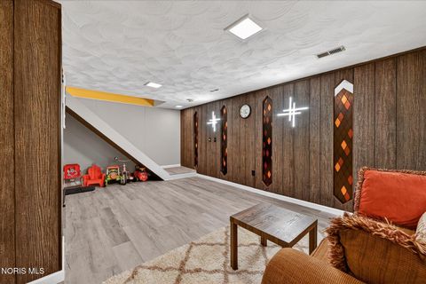 Tiny photo for 4 Meadowbrook Drive, Perrysburg, OH 43551 (MLS # 10005111)