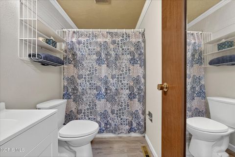 Tiny photo for 4 Meadowbrook Drive, Perrysburg, OH 43551 (MLS # 10005111)