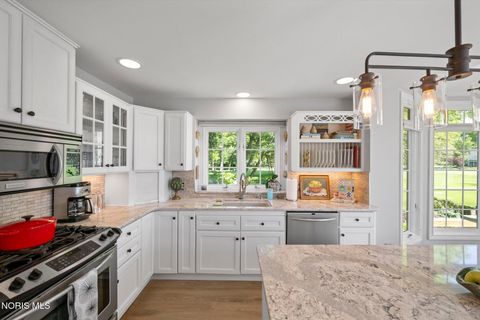Tiny photo for 8626 Quail Hollow Court, Holland, OH 43528 (MLS # 10008087)