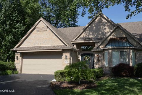 8626 Quail Hollow Court Holland OH 43528