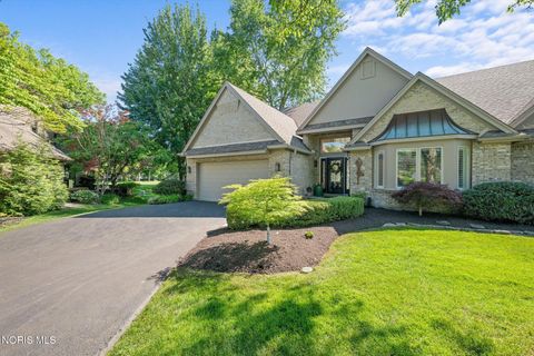 Photo of 8626 Quail Hollow Court, Holland, OH 43528 (MLS # 10008087)