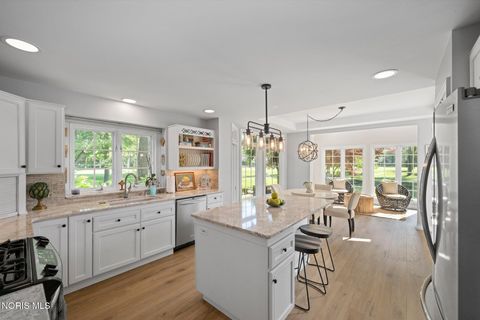 Tiny photo for 8626 Quail Hollow Court, Holland, OH 43528 (MLS # 10008087)