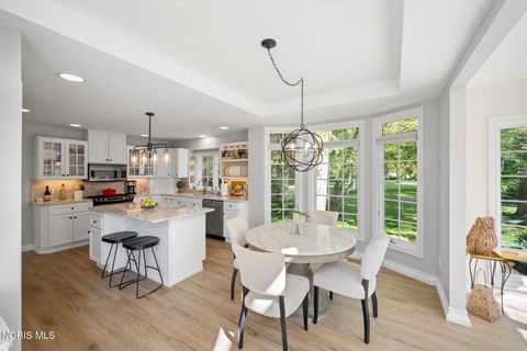 Tiny photo for 8626 Quail Hollow Court, Holland, OH 43528 (MLS # 10008087)