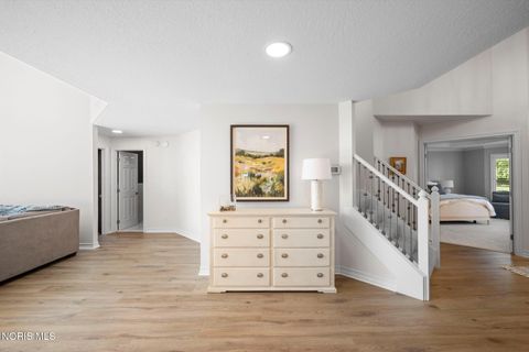 Tiny photo for 8626 Quail Hollow Court, Holland, OH 43528 (MLS # 10008087)