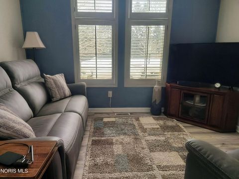 Tiny photo for 7 Bent Creek Crossing, Sylvania, OH 43560 (MLS # 10004657)