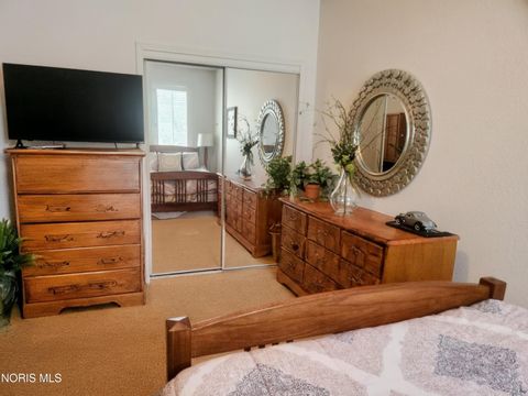 Tiny photo for 7 Bent Creek Crossing, Sylvania, OH 43560 (MLS # 10004657)