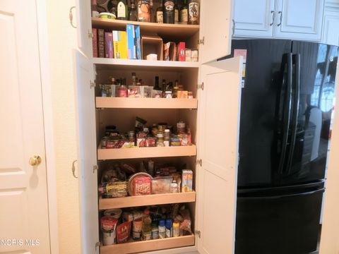 Tiny photo for 7 Bent Creek Crossing, Sylvania, OH 43560 (MLS # 10004657)