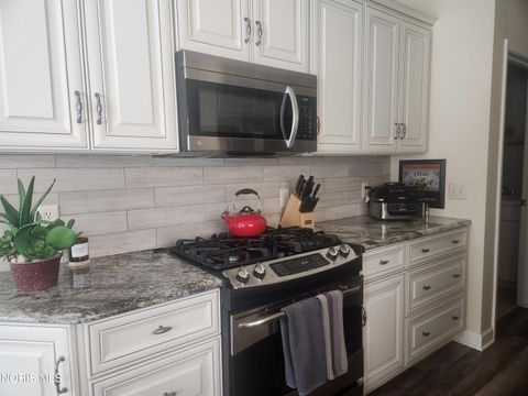 Tiny photo for 7 Bent Creek Crossing, Sylvania, OH 43560 (MLS # 10004657)