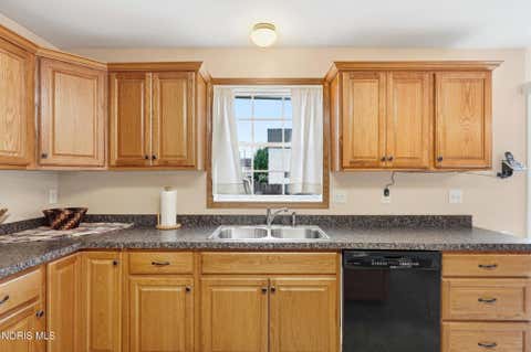 Tiny photo for 1121 Sandpiper Lane, Bowling Green, OH 43402 (MLS # 10011728)