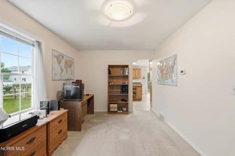 Tiny photo for 1121 Sandpiper Lane, Bowling Green, OH 43402 (MLS # 10011728)
