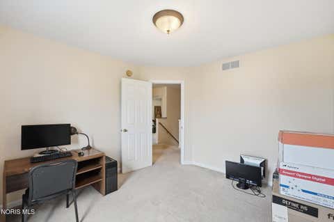 Tiny photo for 1121 Sandpiper Lane, Bowling Green, OH 43402 (MLS # 10011728)