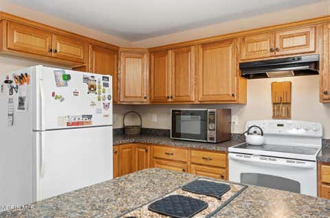 Tiny photo for 1121 Sandpiper Lane, Bowling Green, OH 43402 (MLS # 10011728)