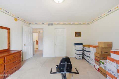Tiny photo for 1121 Sandpiper Lane, Bowling Green, OH 43402 (MLS # 10011728)