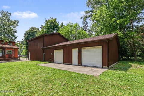 Tiny photo for 5236 Brandon Road, Toledo, OH 43615 (MLS # 10010108)