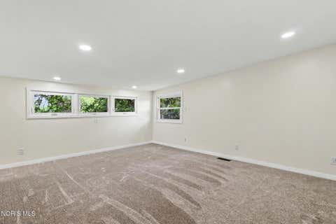 Tiny photo for 5236 Brandon Road, Toledo, OH 43615 (MLS # 10010108)