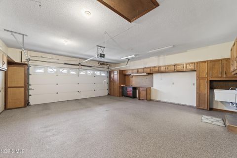 Tiny photo for 43 La Plas Drive #43, Findlay, OH 45840 (MLS # 10008403)