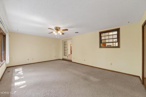 Tiny photo for 43 La Plas Drive #43, Findlay, OH 45840 (MLS # 10008403)