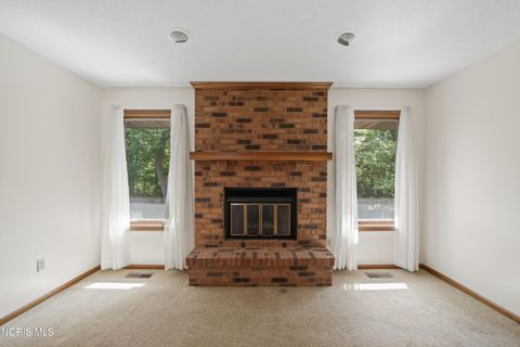 Tiny photo for 43 La Plas Drive #43, Findlay, OH 45840 (MLS # 10008403)