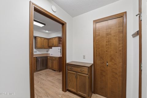 Tiny photo for 43 La Plas Drive #43, Findlay, OH 45840 (MLS # 10008403)