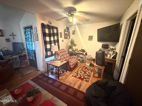 Tiny photo for 251 Spring Grove Avenue, Toledo, OH 43605 (MLS # 10014062)