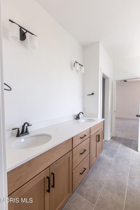 Tiny photo for 7850 Trestle Bend Road, Monclova, OH 43542 (MLS # 10005577)