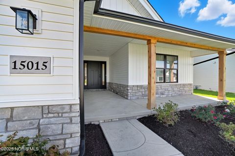 Tiny photo for 15015 Stonebridge Lane, Perrysburg, OH 43551 (MLS # 10001882)